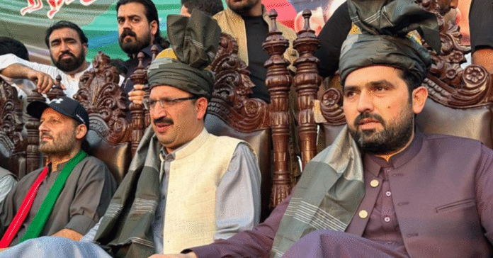 پی ٹی آئی میں اختلافات شدت اختیار کرگئے، قیادت میں تشویش کی لہر